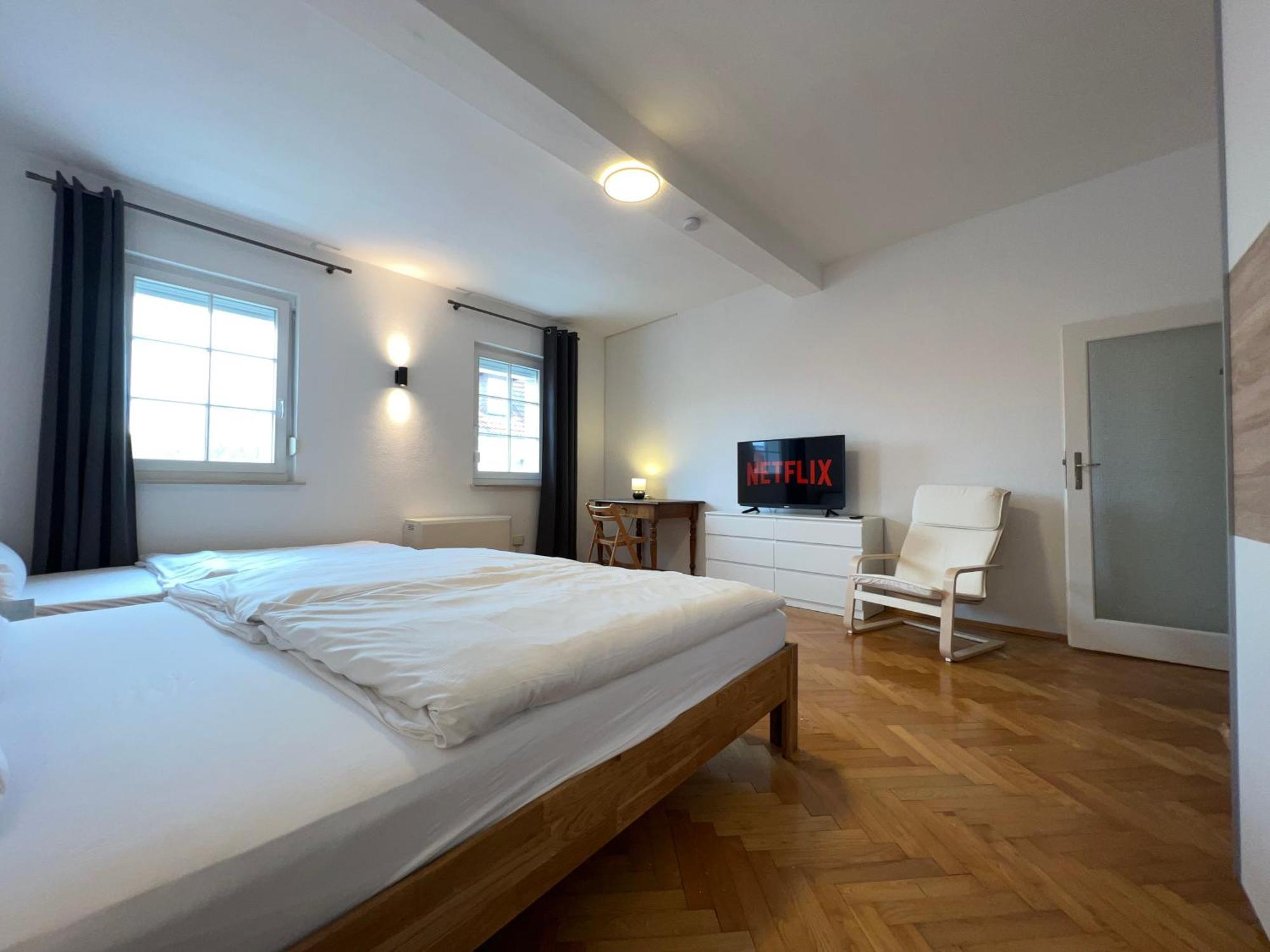 Uebernachten In Grosser Maisonette-Wohnung By Rabe Карлсруе Екстериор снимка